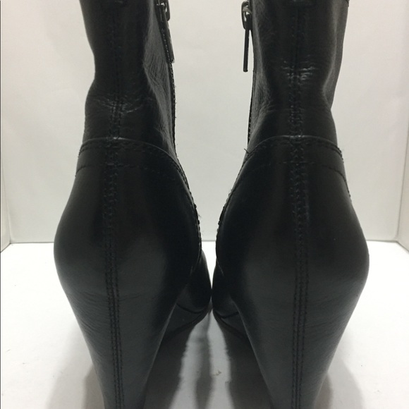 Frye "Regina" Wedge Ankle Boots Black Leather 7M - Picture 4 of 12